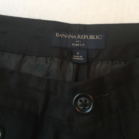 Banana Republic bLack linen shorts - Picture 4 of 4